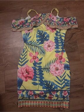 5 for $25 Floral Off-Shoulder Yellow Summer Dress